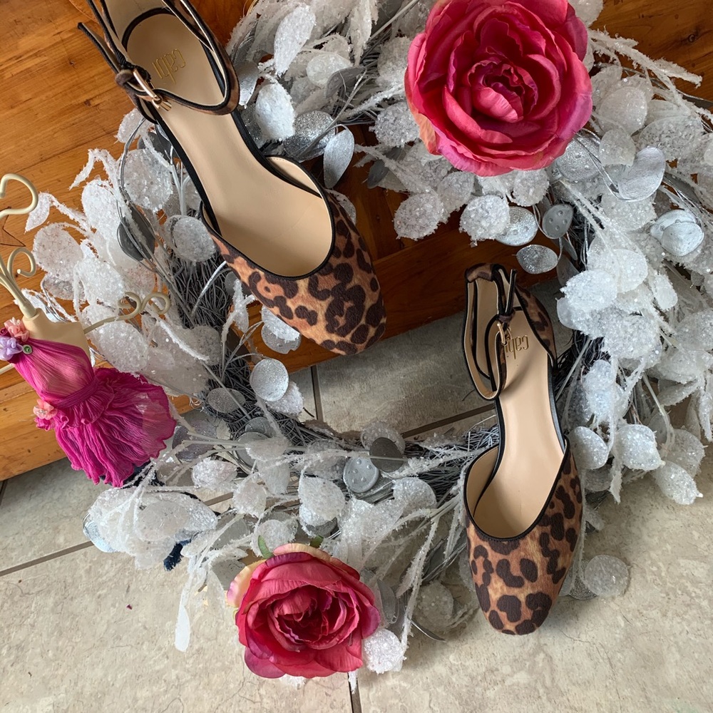 Cabi Kitten Heel